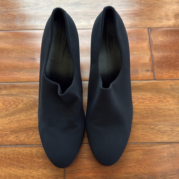 Ecco Shape 55 Plateau Black Fabric Women’s Size 39 Ankle Heel 268053 $150 - Picture 1 of 6